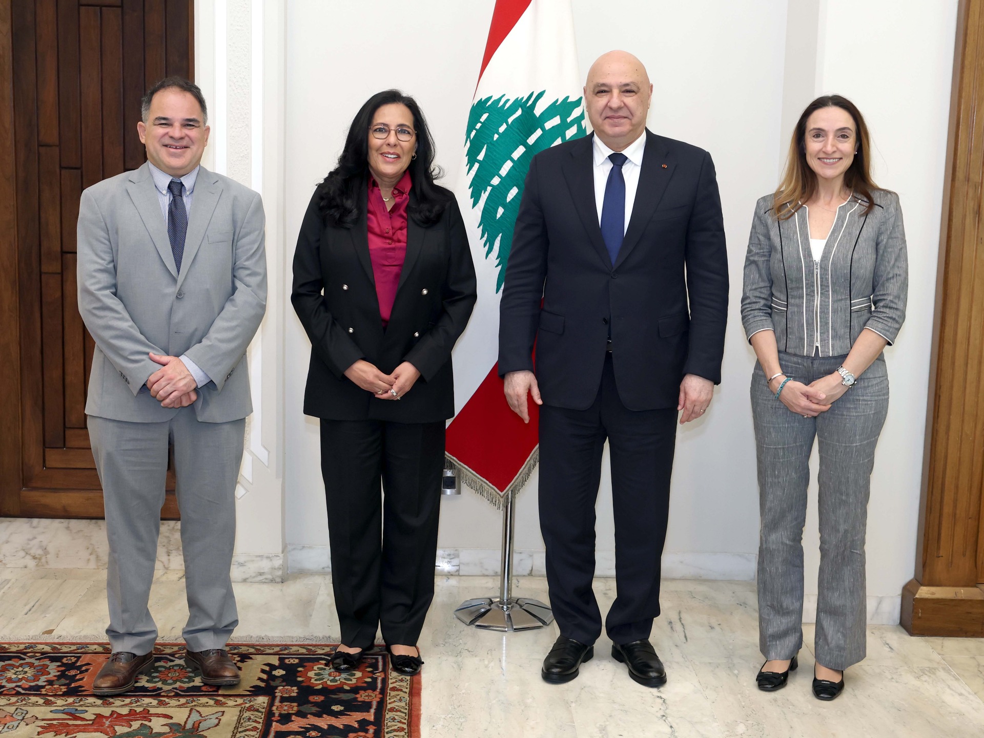 رئيس الجمهورية استقبل المديرة الإقليمية لدائرة الشرق الأوسط في للبنك الدولي:  لتمكين مؤسسات الدولة من استعادة دورها في المناطق التي تعرضت لأضرار جسيمة وإعادة الخدمات الأساسية وتأمين مقومات العودة والاستقرار لأهاليها