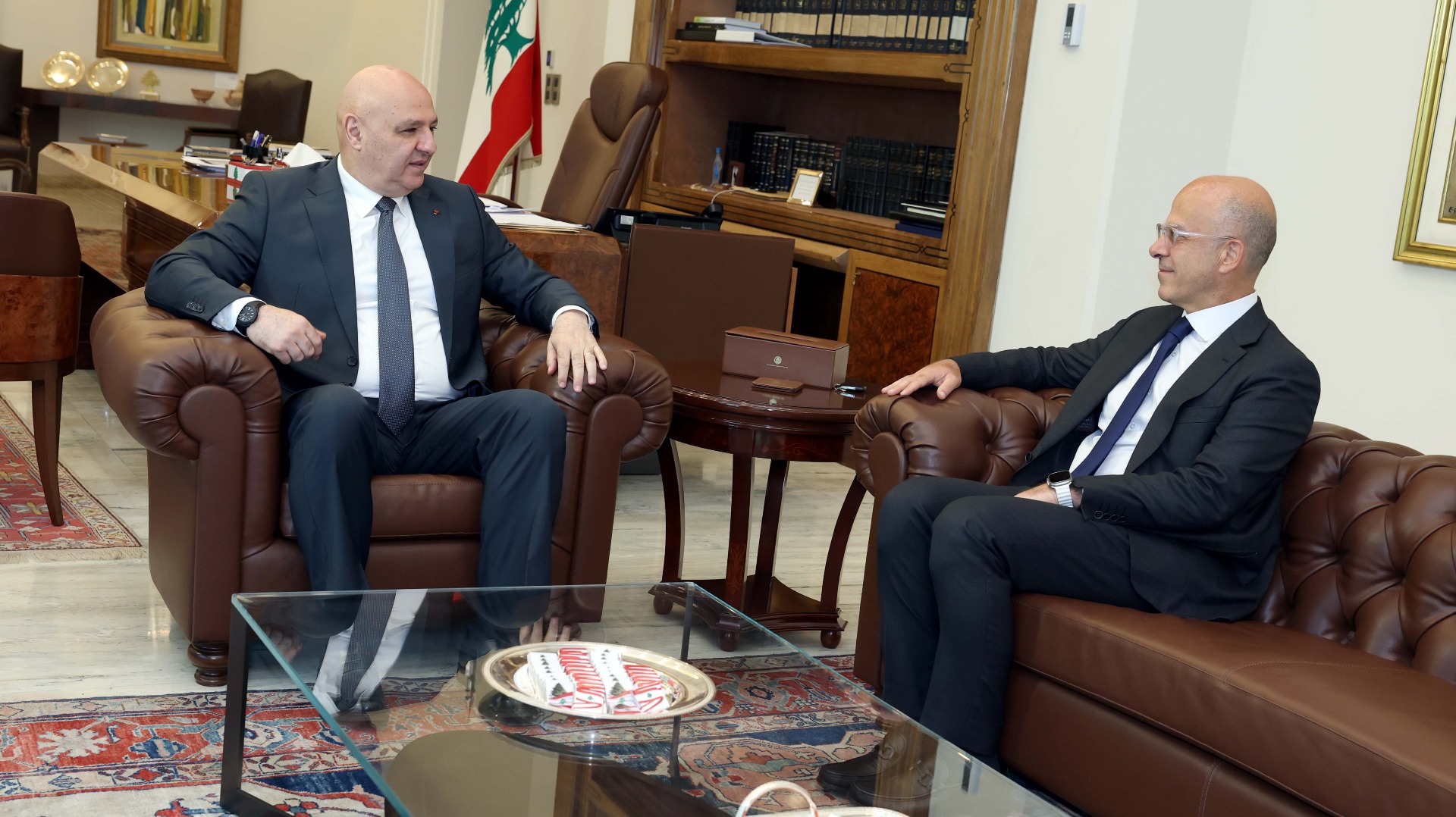   رئيس الجمهورية دان  بشدة الاعتداءات الارهابية التي استهدفت مدنا سعودية:  هذا العمل العدواني يشكل انتهاكاً صريحاً لسيادة دولة شقيقة  وتهديداً مباشراً لسلامة مواطنيها والمقيمين على أراضيها