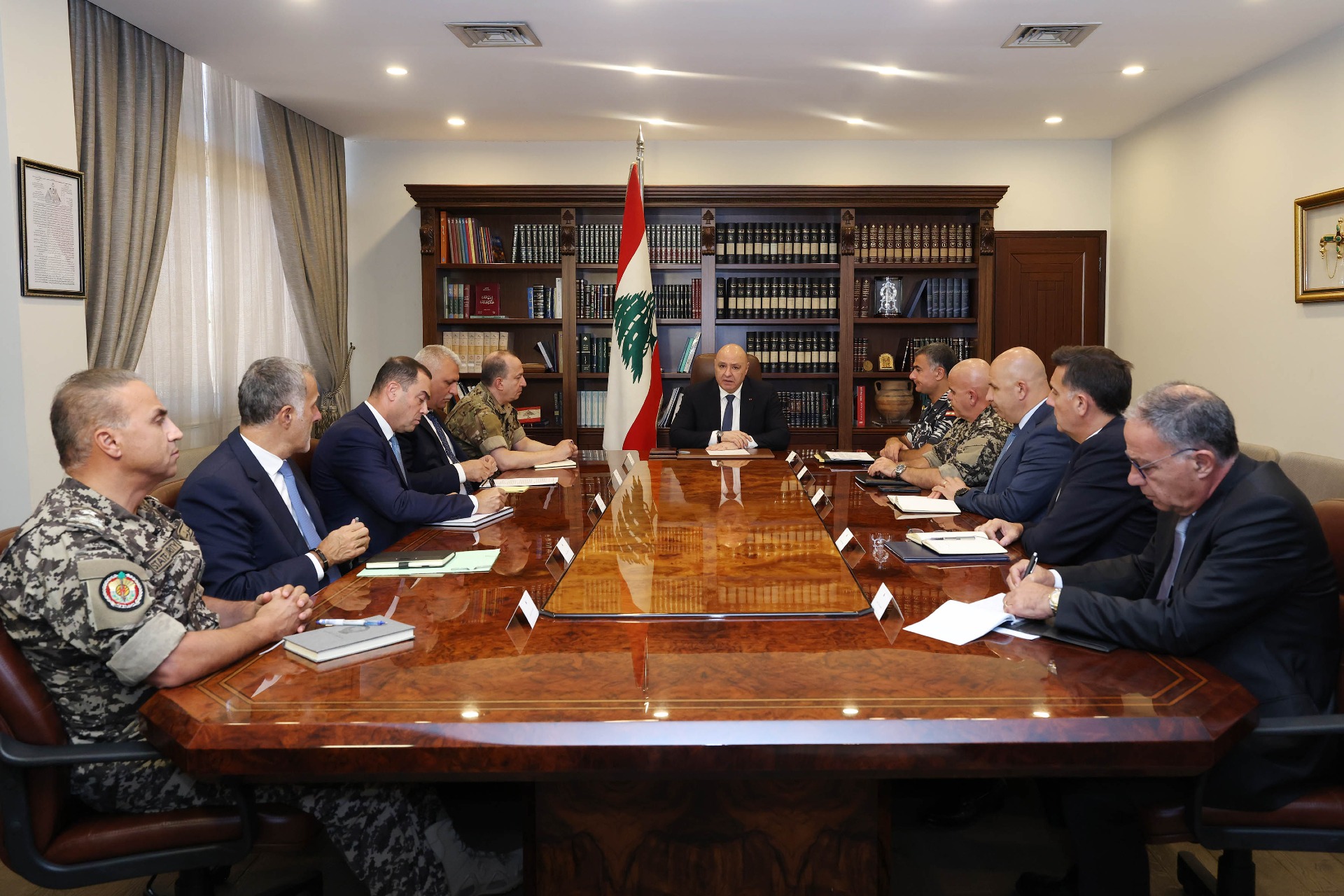 رئيس الجمهورية ترأس اجتماعا امنيا بحث في الاوضاع في الجنوب عموما وفي منطقة النبطية خصوصاً