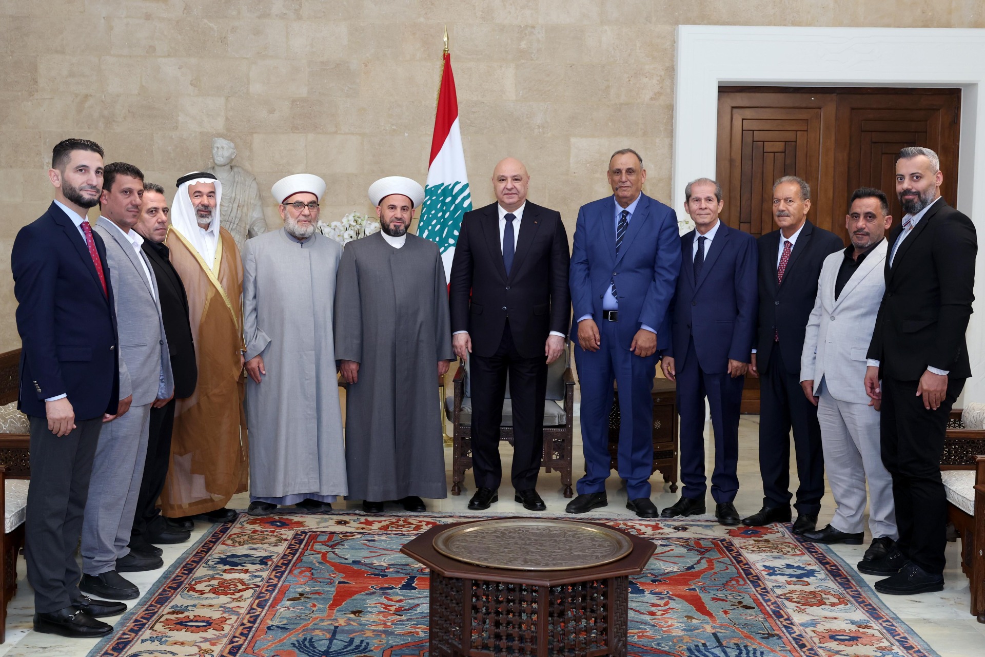الرئيس عون استقبل المفتي الغزاوي