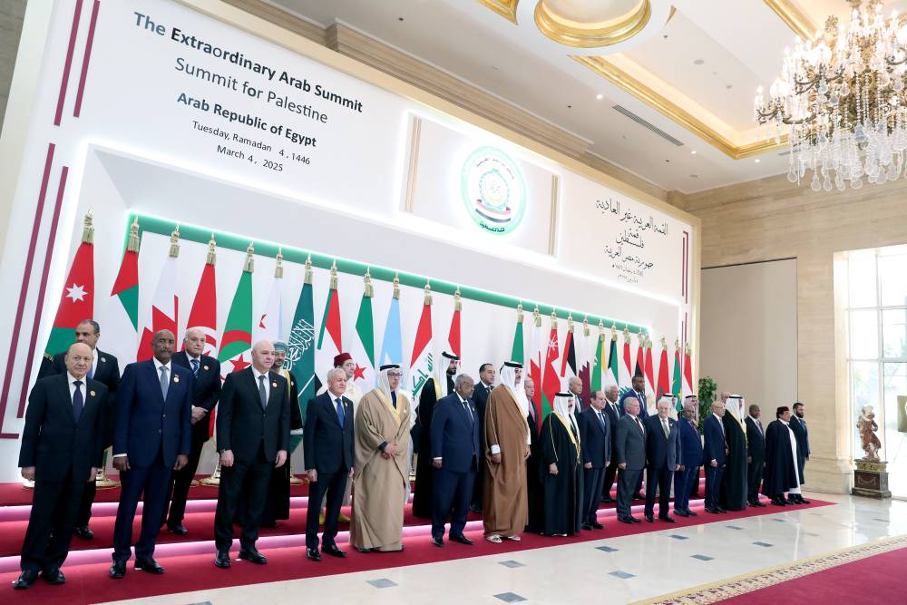الرئيس عون شارك في افتتاح اعمال القمة العربية الطارئة وكلمة لبنان من بين أوائل الكلمات في القمة