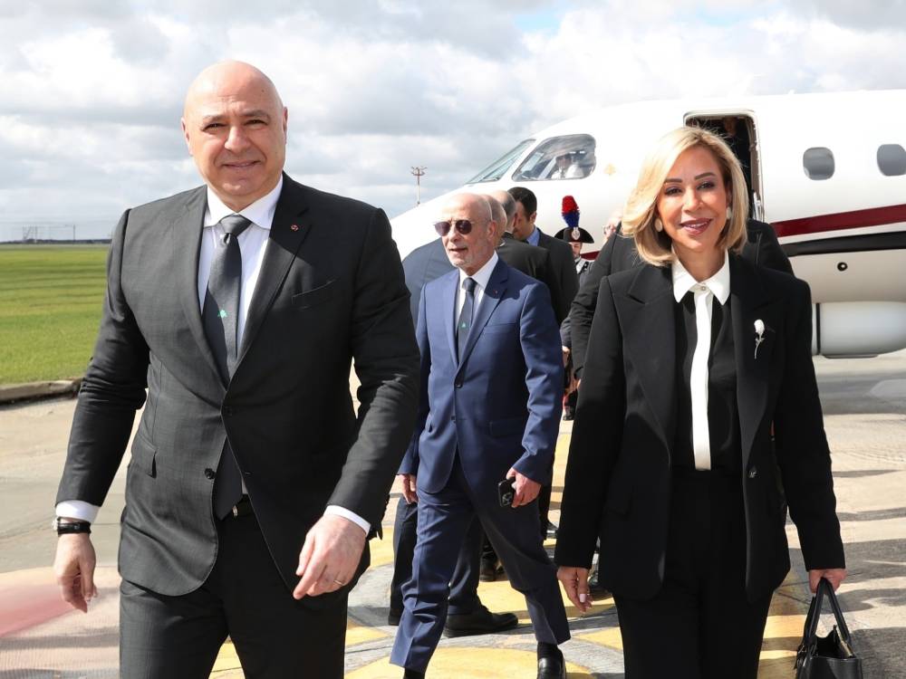 رئيس الجمهورية واللبنانية الاولى وصلا الى روما   للمشاركة في تشييع البابا الراحل فرنسيس