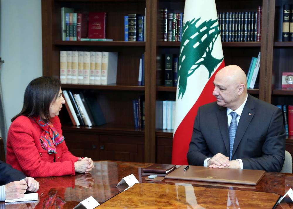 لقاءات سياسية وديبلوماسية في قصر بعبدا والرئيس عون استقبل وزيرة الدفاع الاسبانية