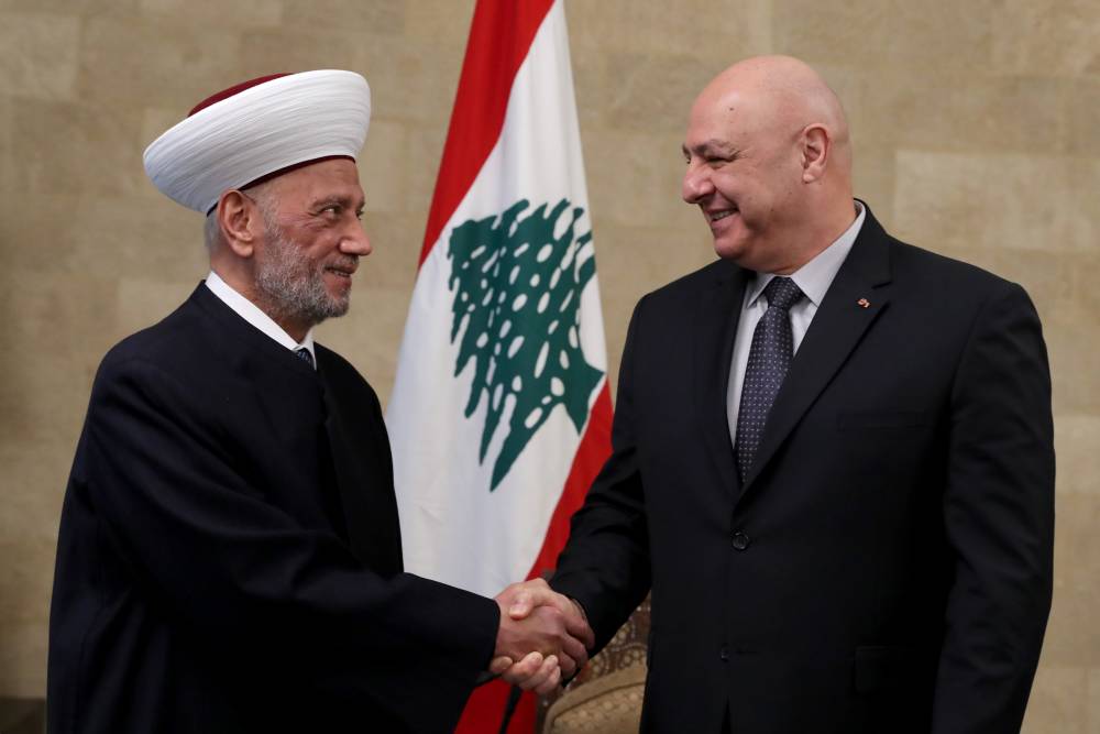 رئيس الجمهورية: لم آتِ لأعمل في السياسة بل لبناء دولة  لا تقوم الا على العدالة والمساواة بين جميع المكونات
