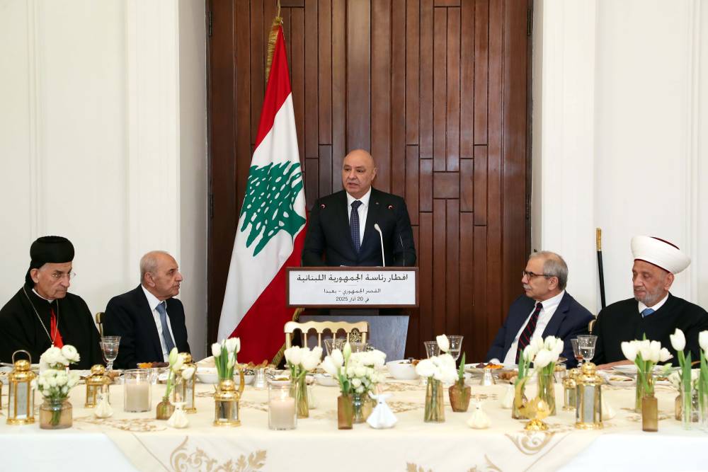  الرئيس عون اقام مأدبة إفطار جامعة في قصر بعبدا: شرعية أي سلطة في لبنان الكيانِ والوطنِ والدولة هي في أن نكون معاً  أن نحيا معاً وأن نحيي حياتنا معاً