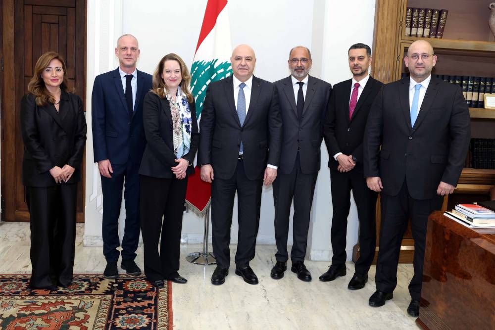 الرئيس عون طلب خلال استقباله المديرة العامة للمنظمة الدولية للهجرة زيادة الاهتمام بأوضاع النازحين اللبنانيين والمجتمعات المضيفة لهم