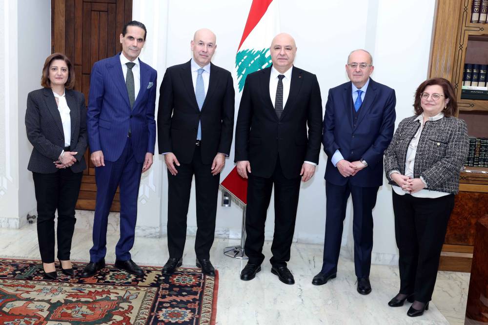 رئيس الجمهورية هنأ اللبنانيين ببدء مئوية الدستور اللبناني  ودعا الى الاحتفال بهذه الذكرى عبر تنظيم مؤتمرات وندوات ومحاضرات