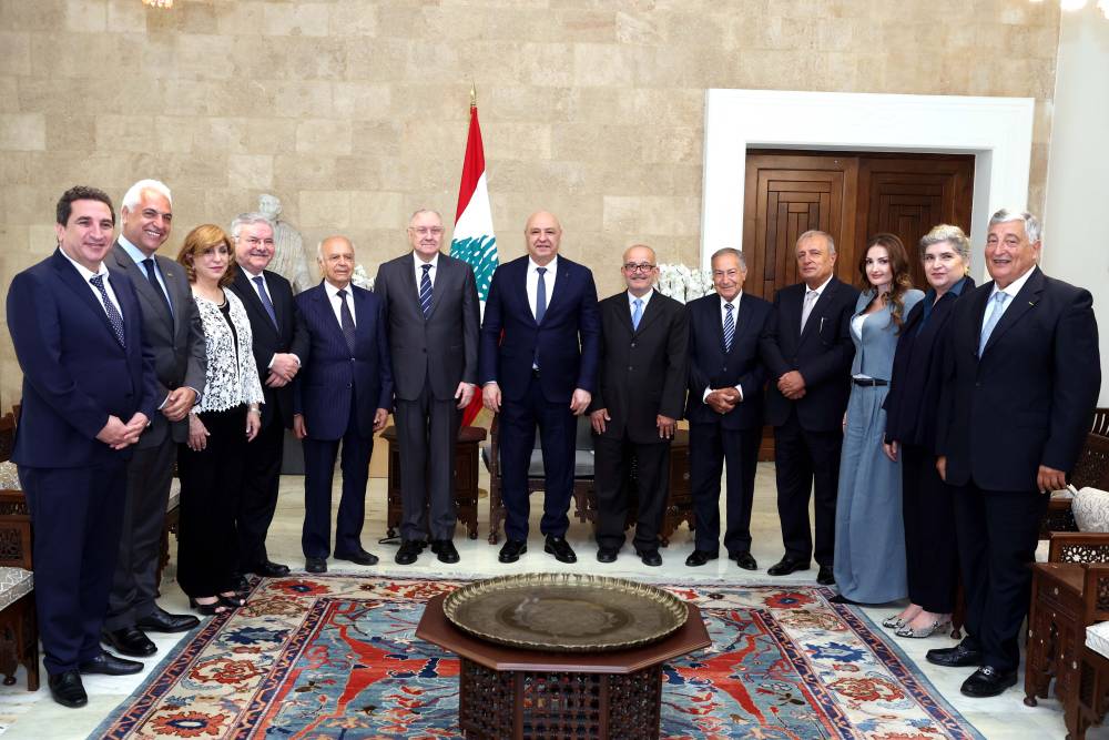 الرئيس عون استقبل وفد جامعة البلمند والسيدة سيغريد كاغ  ومجموعة Elders الدولية والجمعية الاسلامية العاملية