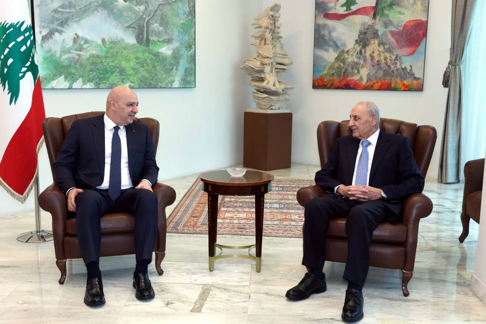 نتائج زيارة واشنطن والوضع في الجنوب محور البحث في لقاء الرئيس عون والرئيس بري  ورئيس المجلس النيابي: كالعادة مرتاح للقاء