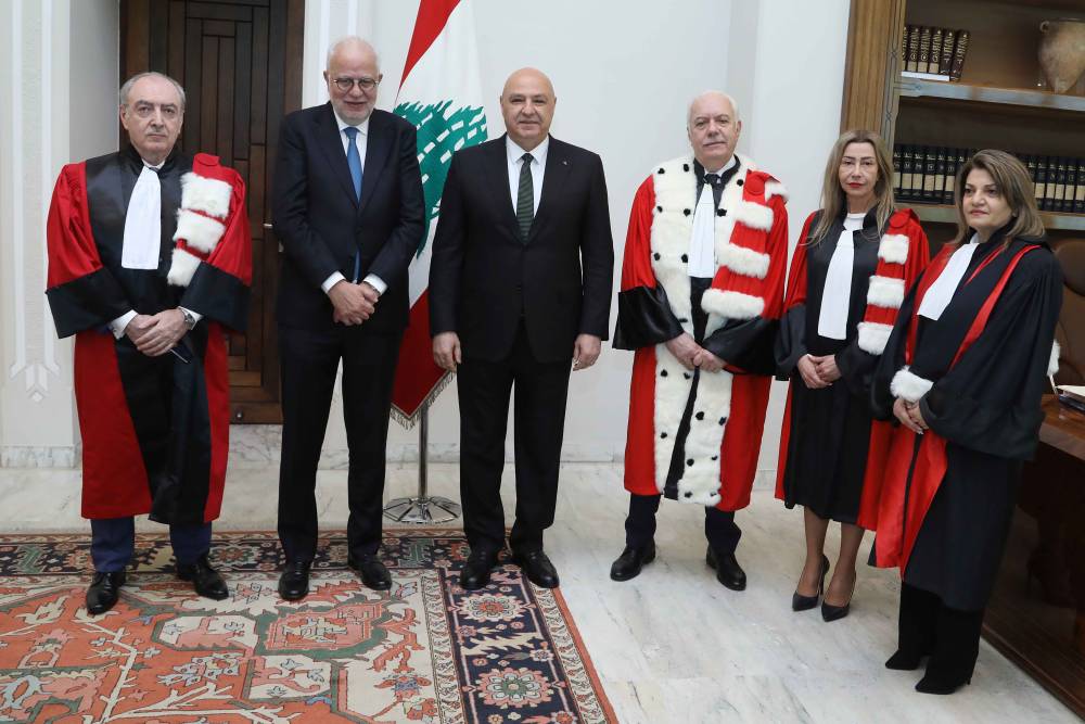 رئيس الجمهورية خلال مراسم قسم اليمين لثلاثة اعضاء جدد في مجلس القضاء الاعلى: على القضاة في لبنان ان يكونوا شركاء كاملين في مسيرة مكافحة الفساد وإحقاق الحق والعدالة