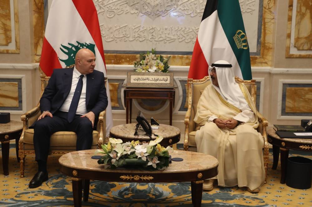 قمة بين الرئيس عون والأمير الشيخ مشعل الأحمد الجابر الصباح في الكويت وتأكيد على أهمية تعزيز العلاقات الثنائية في مختلف المجالات