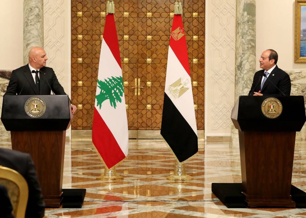 قمة لبنانية –مصرية مشتركة بين الرئيسين عون والسيسي في القاهرة:تشديد على أهمية تعزيز العلاقات الثنائية واتفاق على انعقاد اللجنة العليا المشتركة برئاسة رئيسي حكومتي البلدين في القاهرة ودعوة للرئيس السيسي لزيارة لبنان