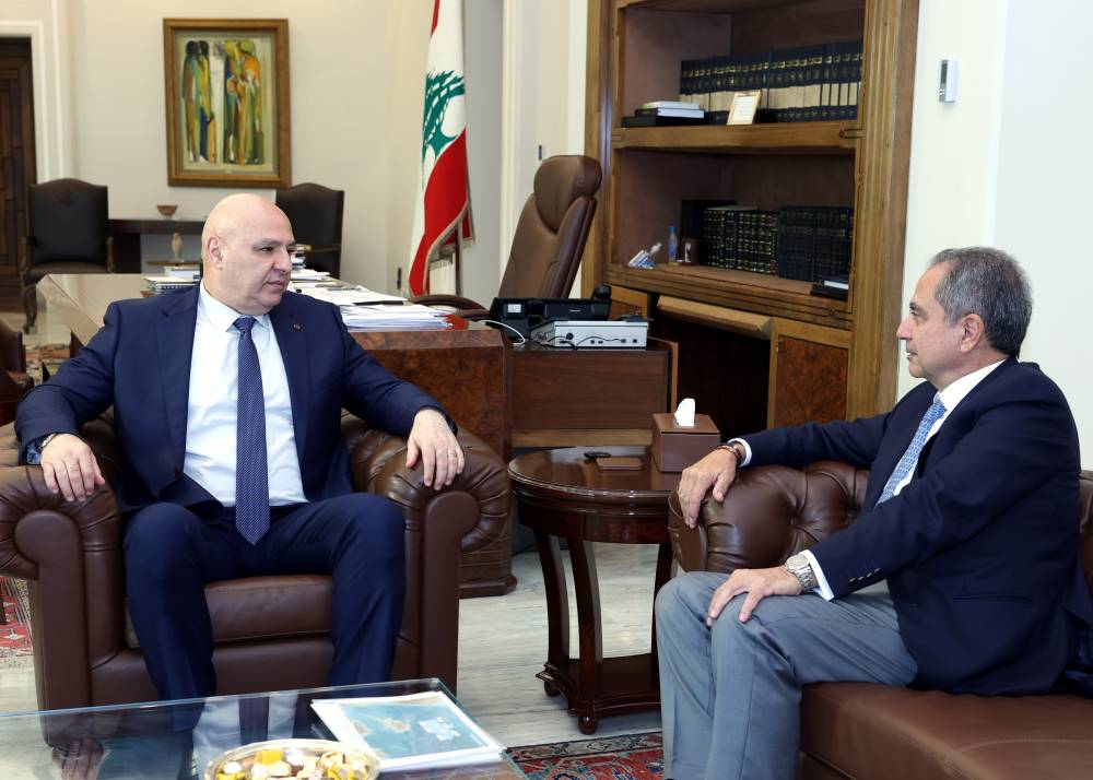 الرئيس عون اطلع من وزير الطاقة والمياه  على نتائج محادثاته في قبرص لاستجرار الطاقة الكهربائية