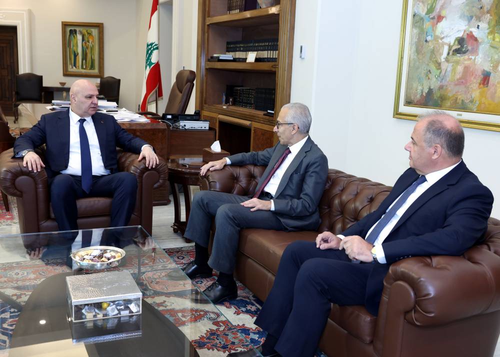 رئيس الجمهورية اعتبر أن مؤتمر "بيروت وان" الاستثماري  سيكون مناسبة للتأكيد على الدور الاقتصادي للبنان الذي بدأ يستعيد عافيته