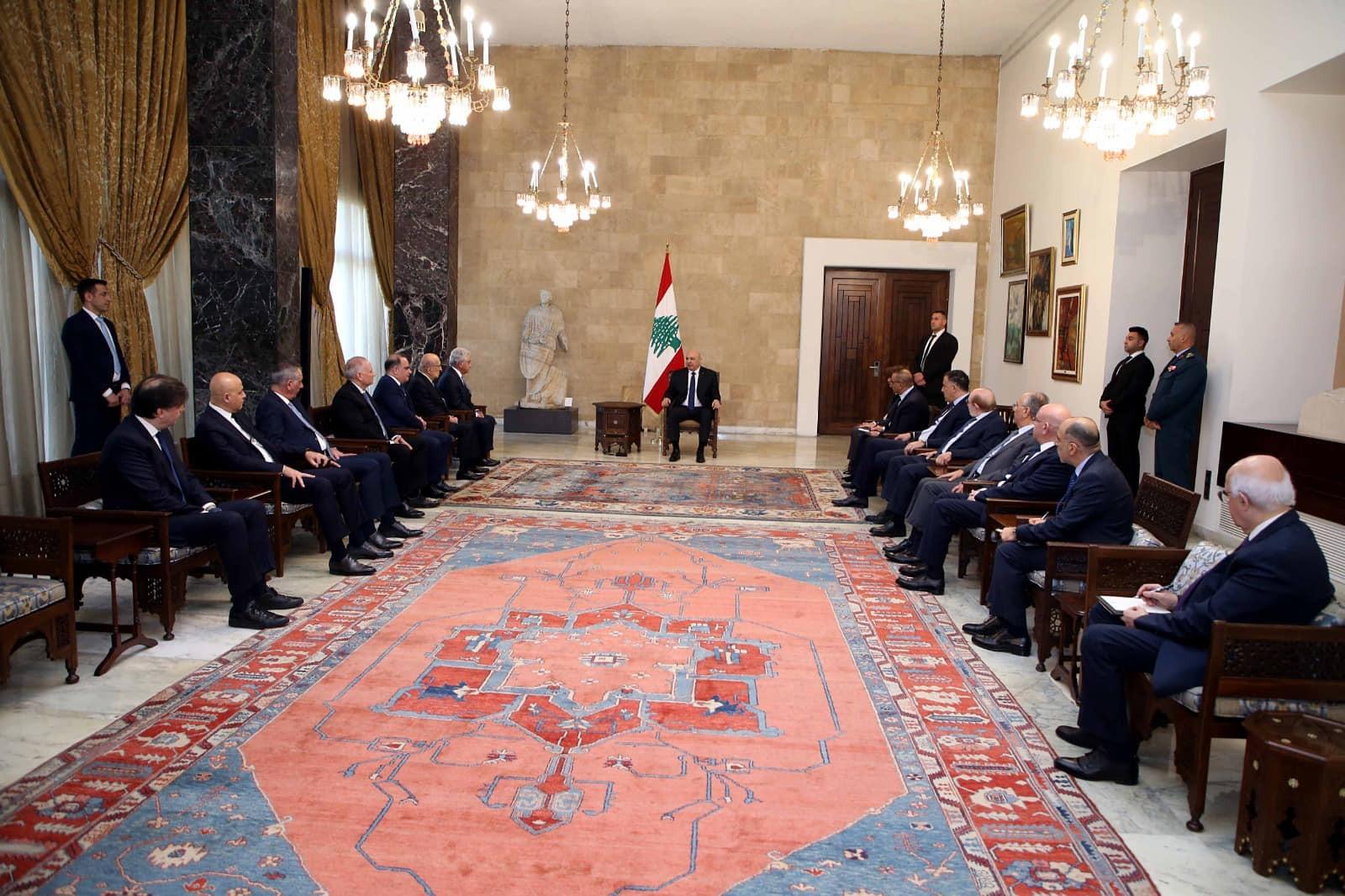 كلمة الرئيس عون خلال استقباله رئيس جمعية المصارف سليم صفير مع وفد من الجمعية